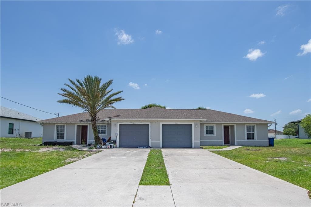 5047/5049 Centennial BLVD LEHIGH ACRES, FL 33971