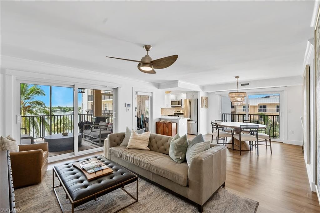 3500 Gulf Shore BLVD N 408 NAPLES, FL 34103
