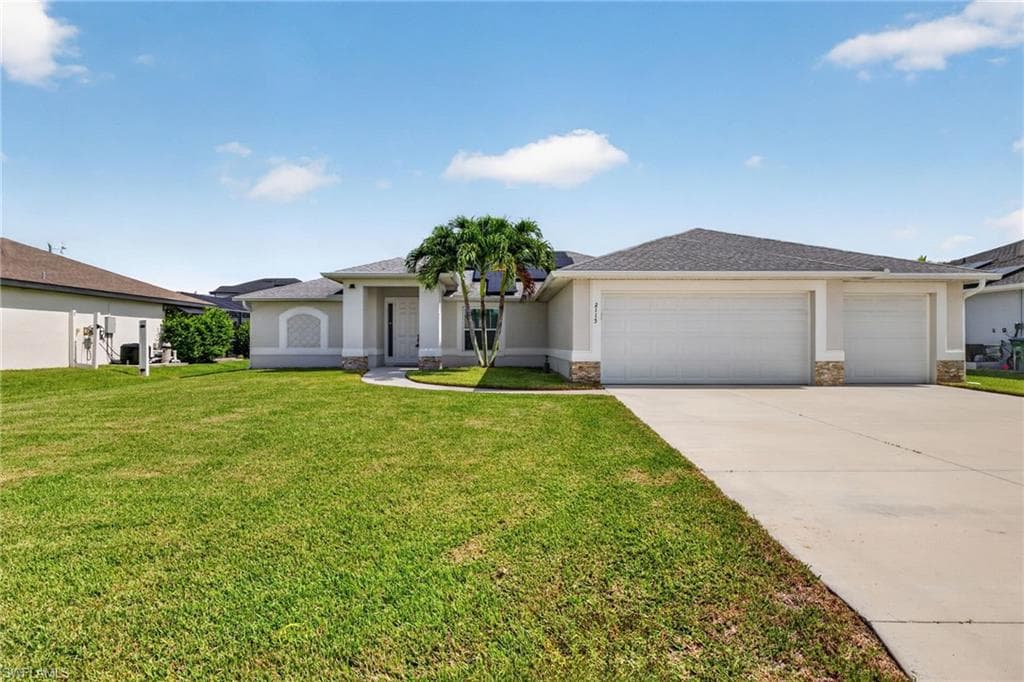 2115 SW 30th TER CAPE CORAL, FL 33914