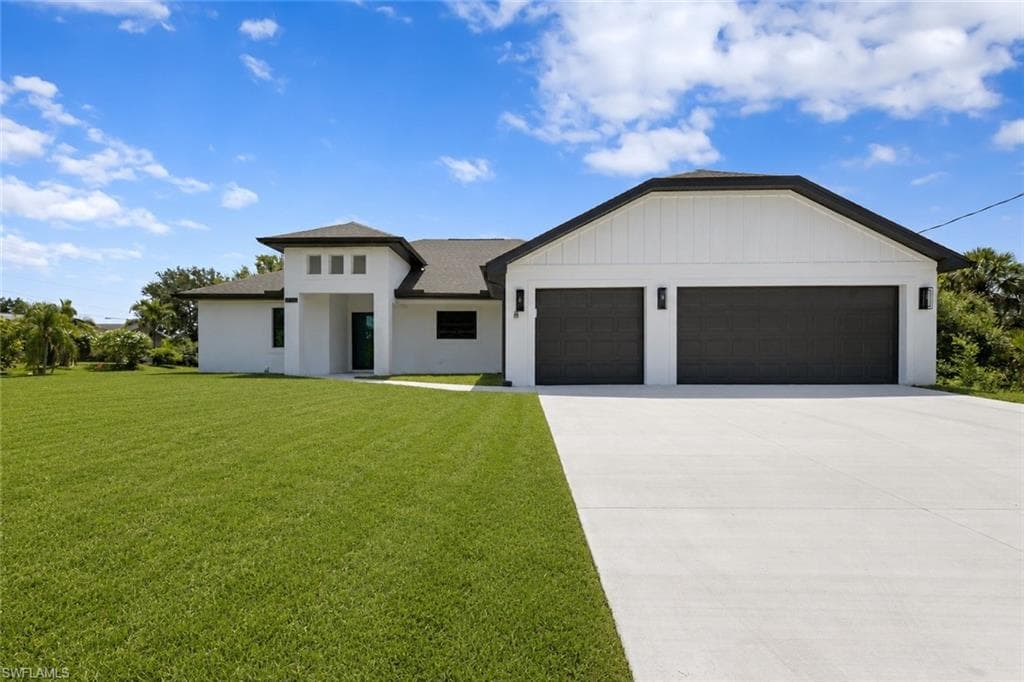 6156 Hughes AVE FORT MYERS, FL 33905