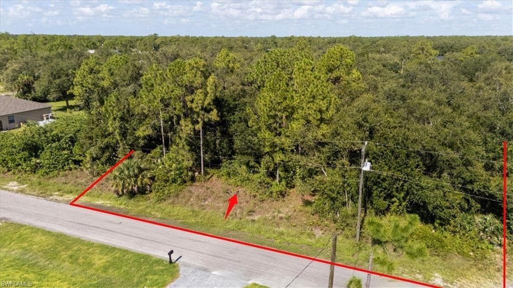 1511 Calvin AVE LEHIGH ACRES, FL 33972