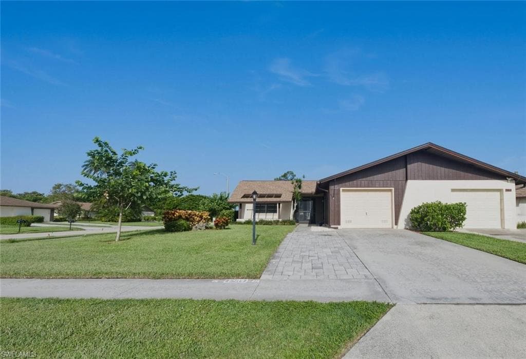 102 Round Key CIR G3 NAPLES, FL 34112