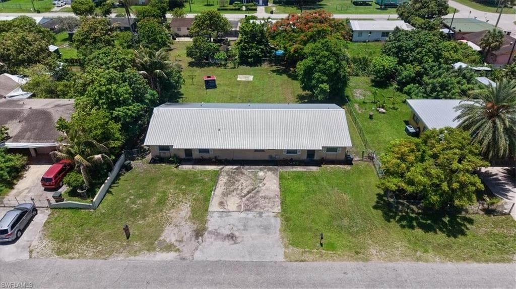 330 W Obispo AVE CLEWISTON, FL 33440