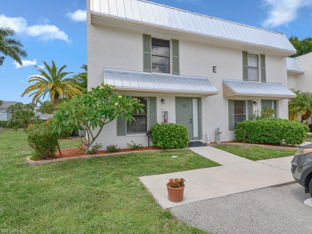 151 Cypress WAY E E101 NAPLES, FL 34110