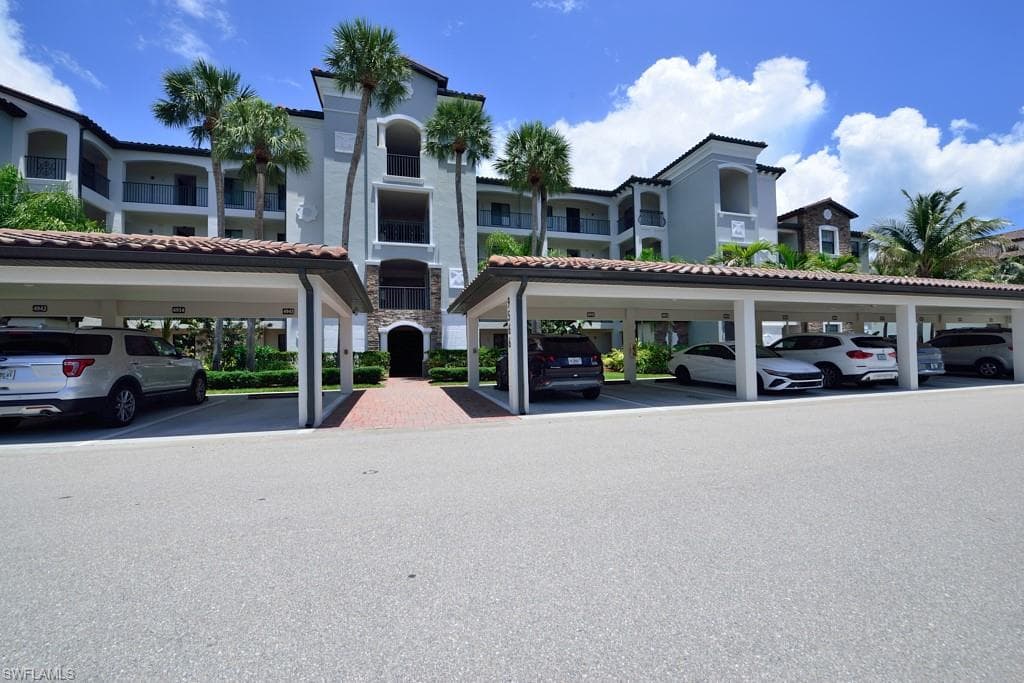 9566 Trevi CT 4944 NAPLES, FL 34113