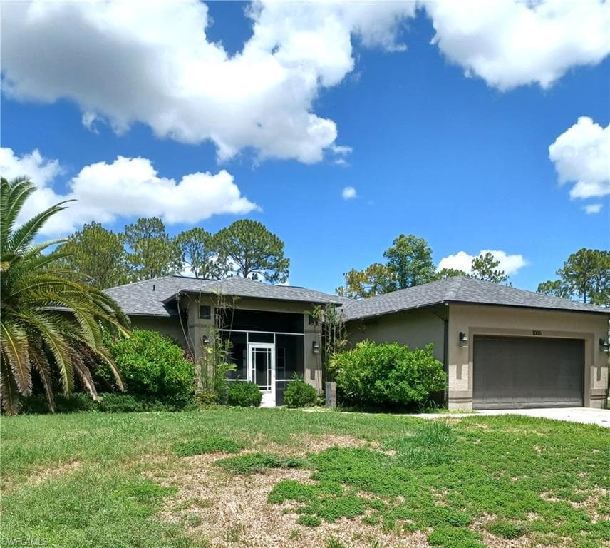 1006 Palmetto AVE LEHIGH ACRES, FL 33972