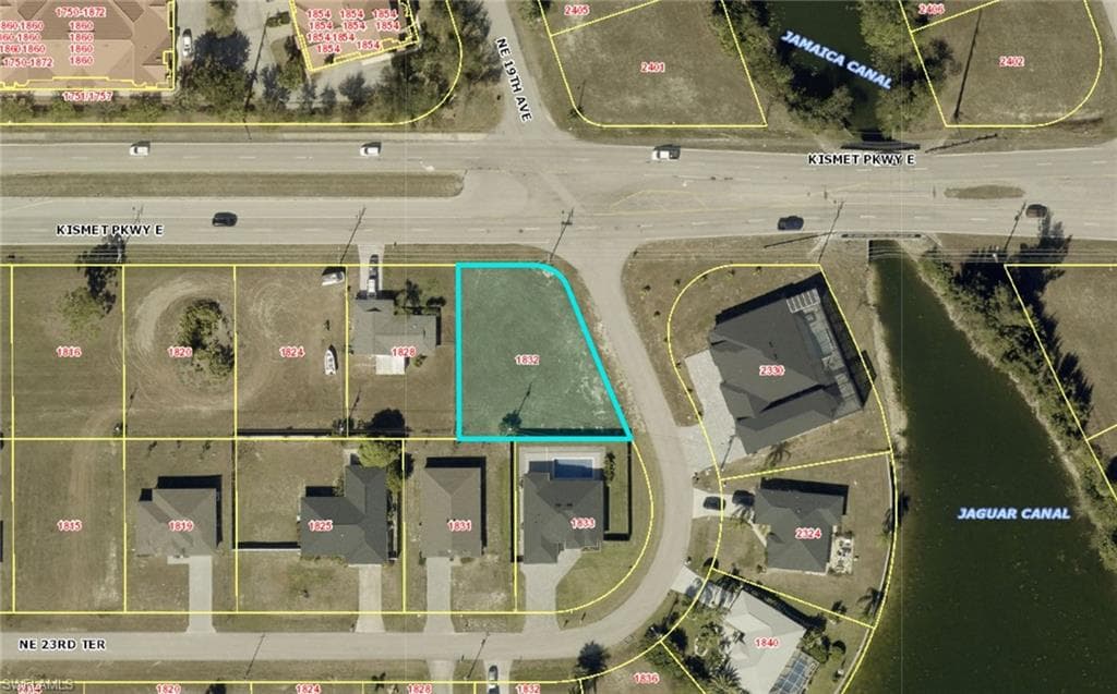 1832 Kismet PKWY E CAPE CORAL, FL 33909