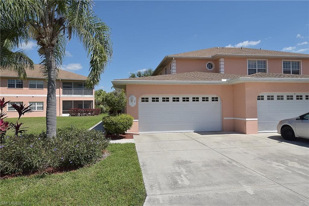 19949 Lake Vista CIR 16C LEHIGH ACRES, FL 33936