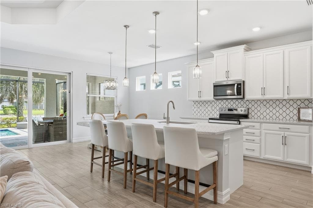 28040 Seasons Tide AVE BONITA SPRINGS, FL 34135