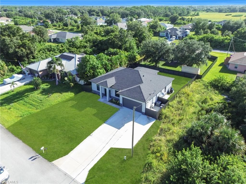 431 Pinafore AVE LEHIGH ACRES, FL 33974