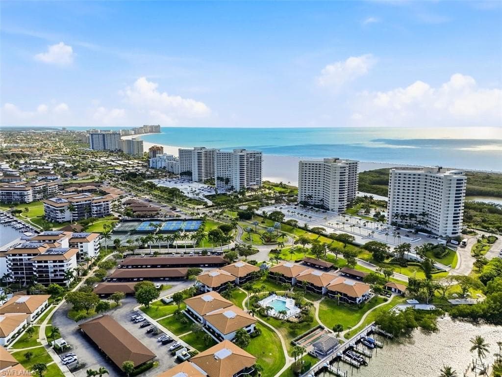 601 Seaview CT C103 MARCO ISLAND, FL 34145
