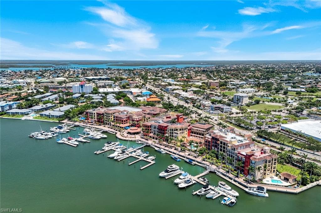 760 Collier BLVD 3-206 MARCO ISLAND, FL 34145