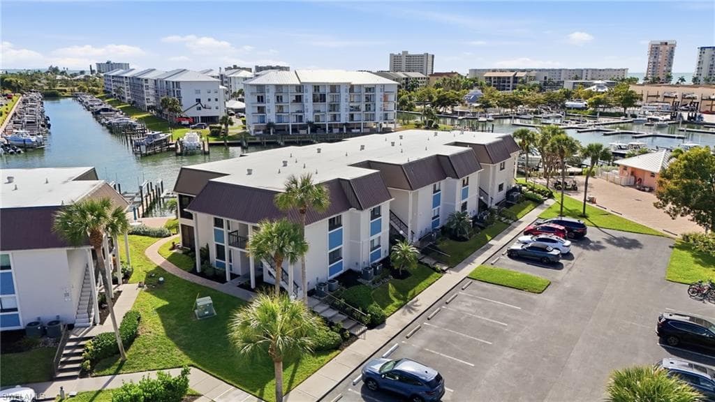 200 Lenell RD 120 FORT MYERS BEACH, FL 33931