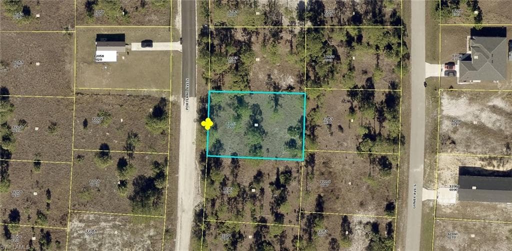 1061 Portland AVE S LEHIGH ACRES, FL 33974