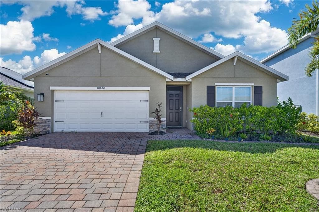 18508 Marlin Kite LN NORTH FORT MYERS, FL 33917