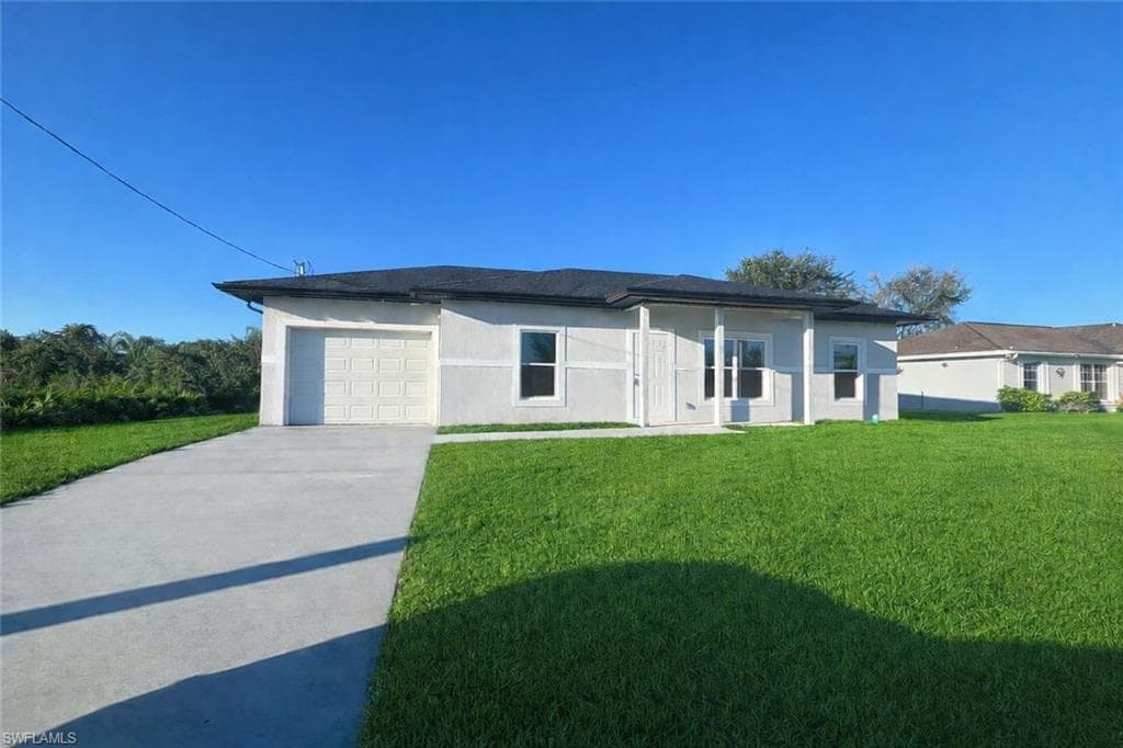 1056 Kanuga ST E LEHIGH ACRES, FL 33974