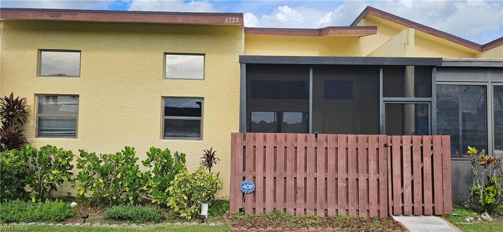 1728 Royal Tern LN 3 FORT PIERCE, FL 34982