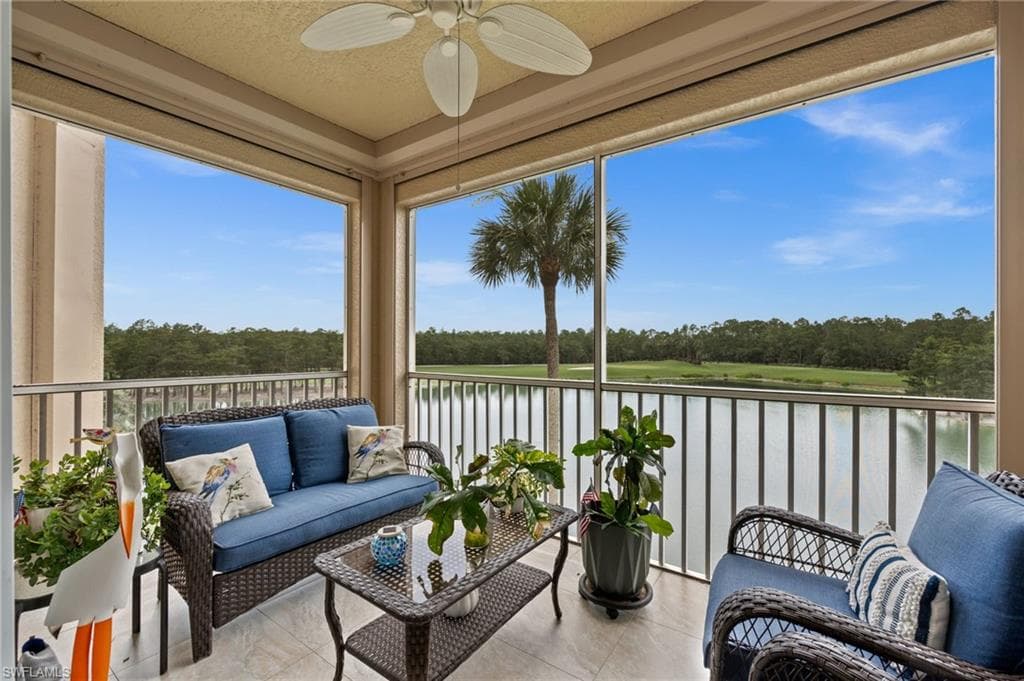 8600 Cedar Hammock CIR 1333 NAPLES, FL 34112