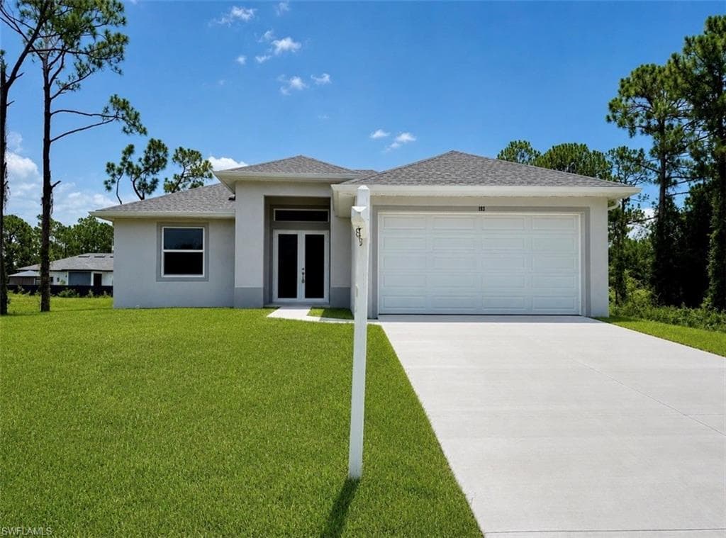 193 Castle AVE LEHIGH ACRES, FL 33974