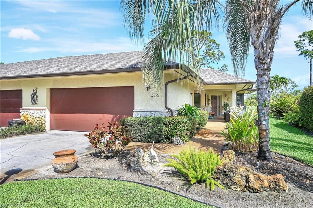 535 Augusta BLVD 4 NAPLES, FL 34113