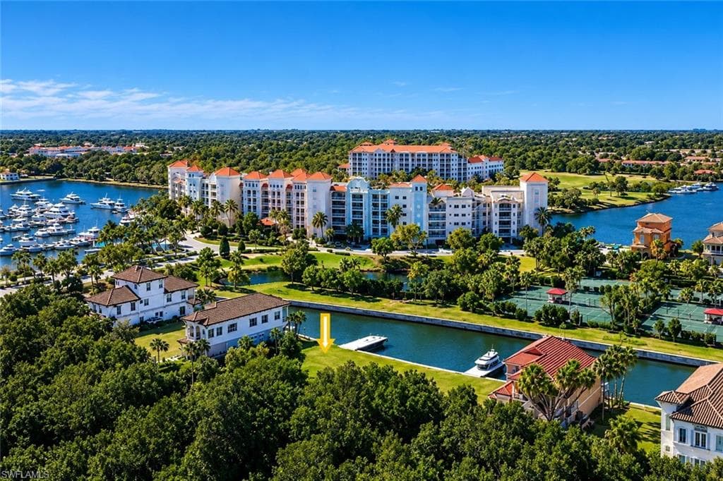 210 HARBOR VILLAGE PT PALM COAST, FL 32137