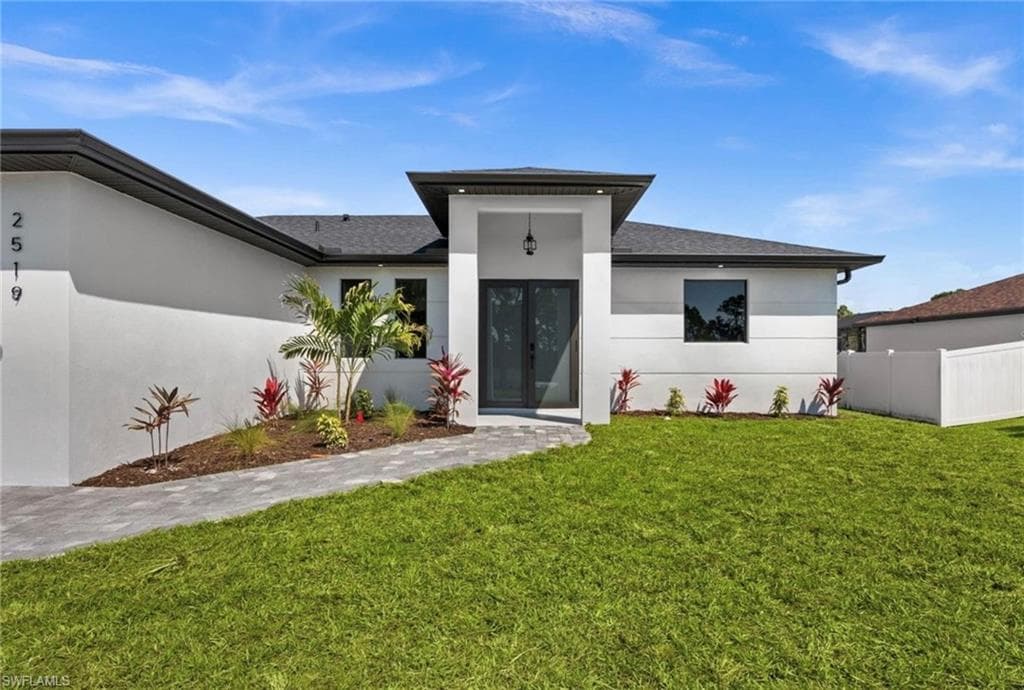 2519 18th PL CAPE CORAL, FL 33993