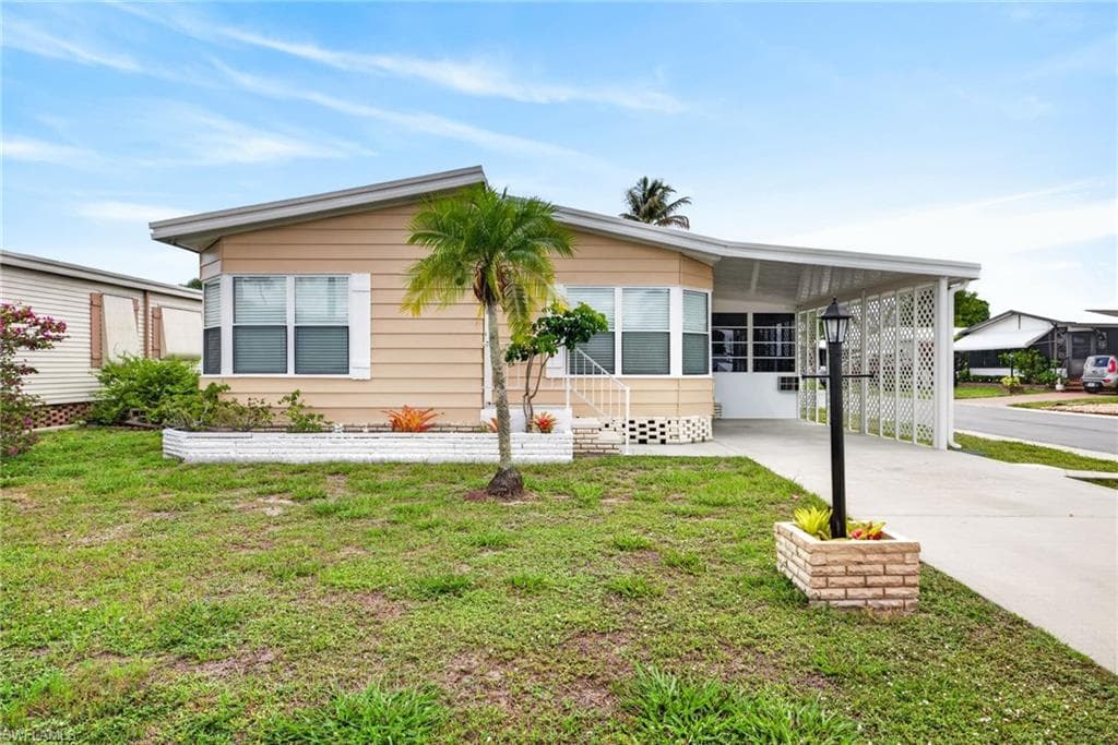 95 Oceans BLVD NAPLES, FL 34104