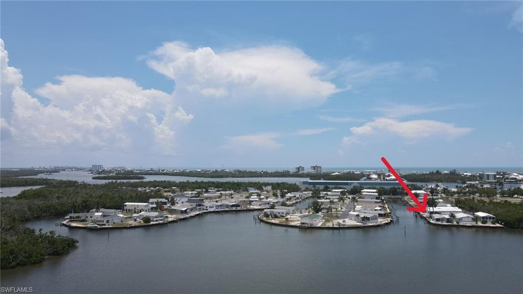 3 Galleon WAY FORT MYERS BEACH, FL 33931