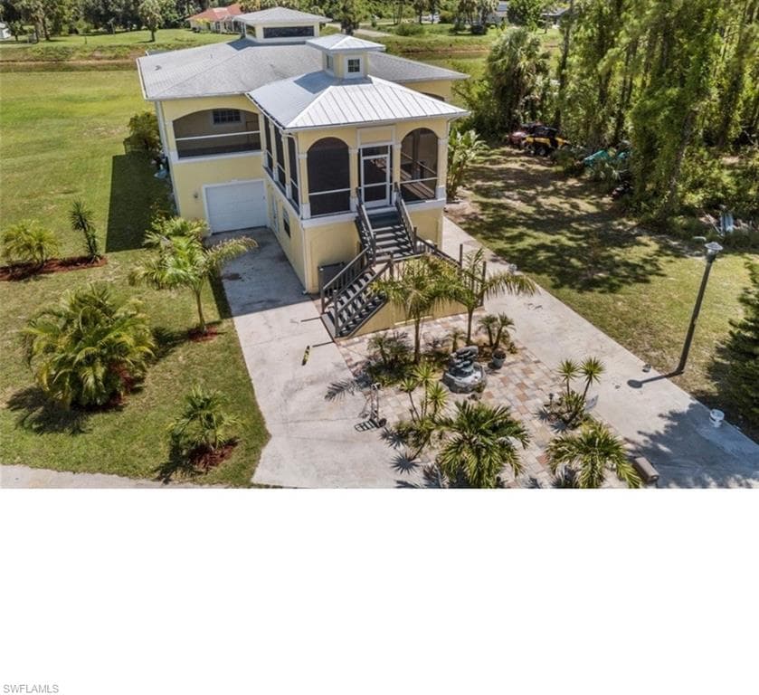 915 Barbara CT LEHIGH ACRES, FL 33974