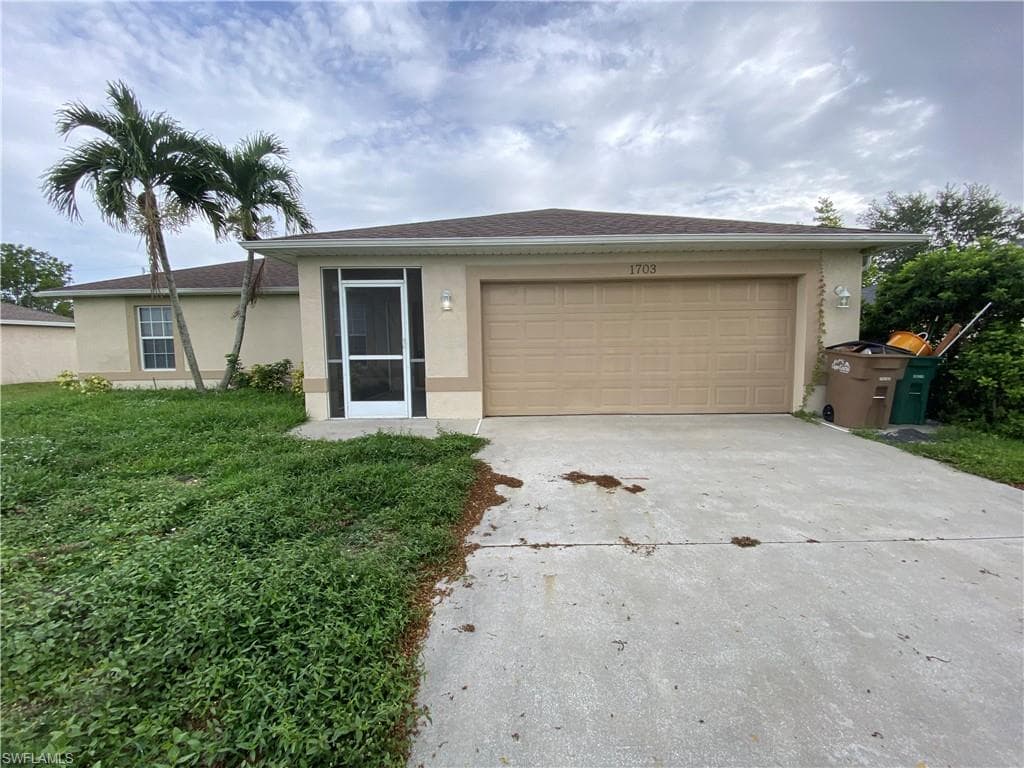 1703 NE 17th ST CAPE CORAL, FL 33909