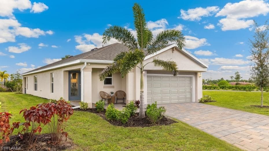 2687 STAR CORAL DR NORTH FORT MYERS, FL 33903
