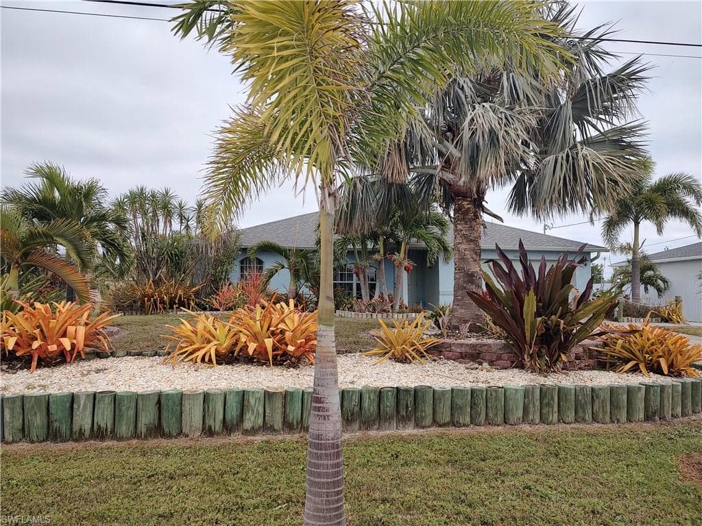 1409 NW 9th TER CAPE CORAL, FL 33993