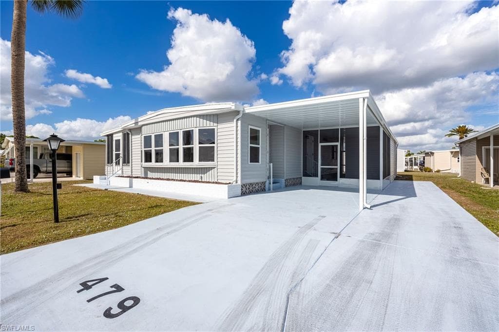 479 Nicklaus BLVD NORTH FORT MYERS, FL 33903