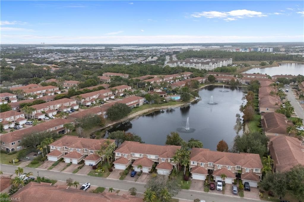 9544 Roundstone CIR FORT MYERS, FL 33967