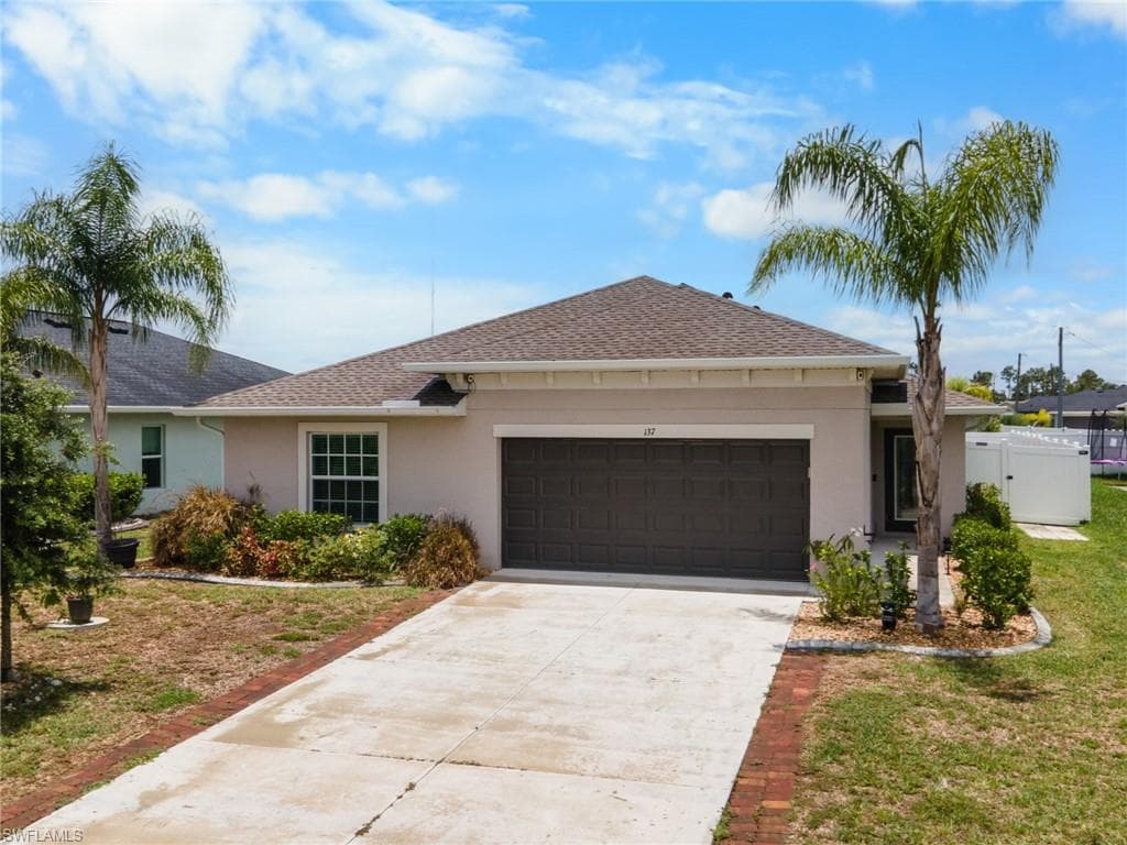 137 Hercules DR ROTONDA WEST, FL 33947