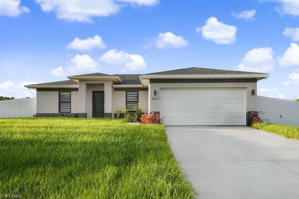 3911 40 LN CAPE CORAL, FL 33993
