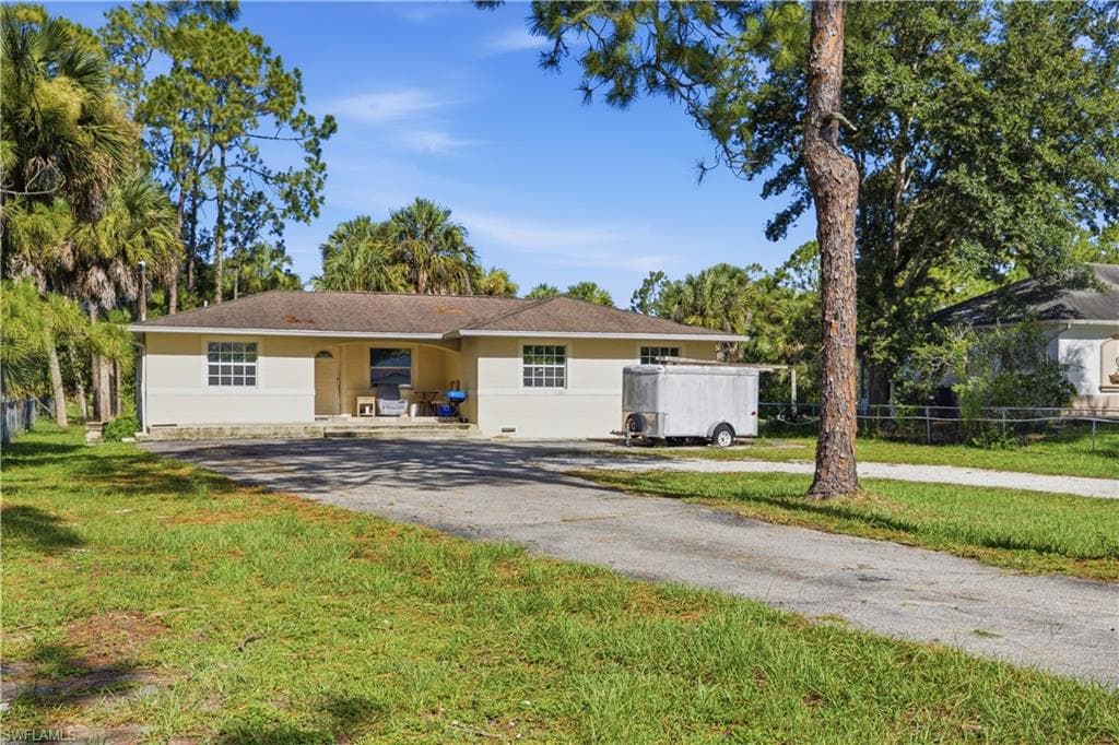 231 14th ST NE NAPLES, FL 34120