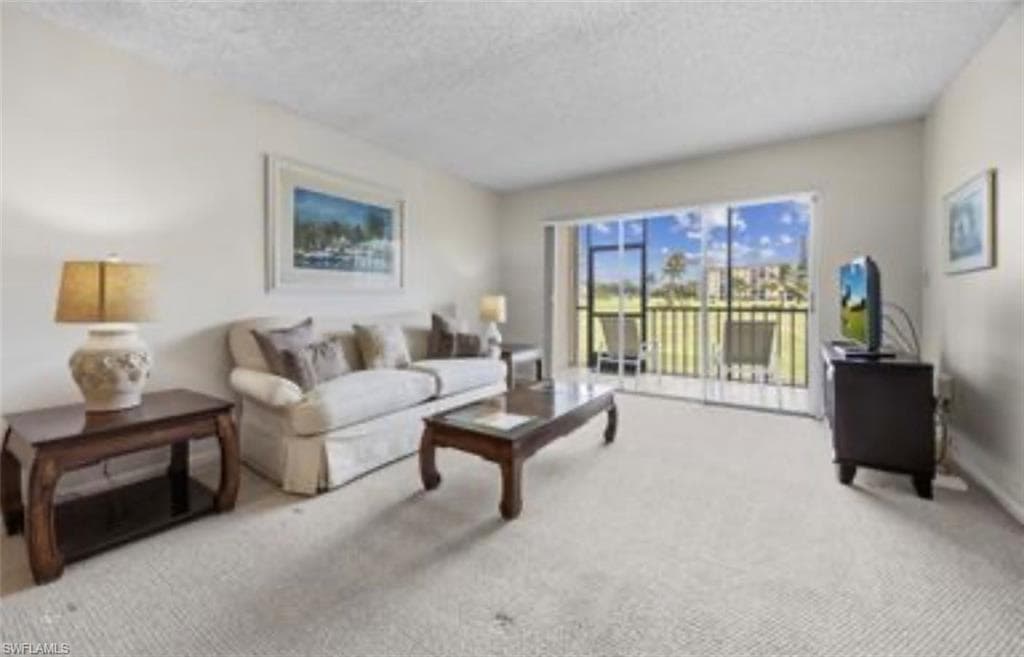 41 High Point CIR S 105 NAPLES, FL 34103