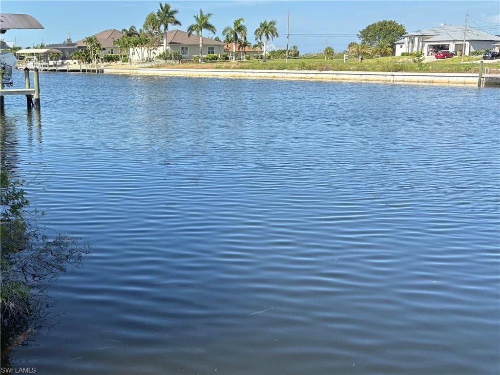 1522 NW 40th PL CAPE CORAL, FL 33993