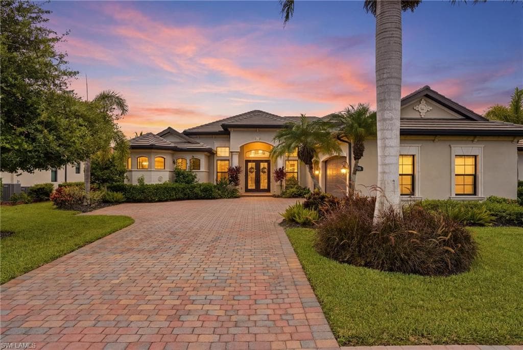 9915 Corso Bello DR NAPLES, FL 34113