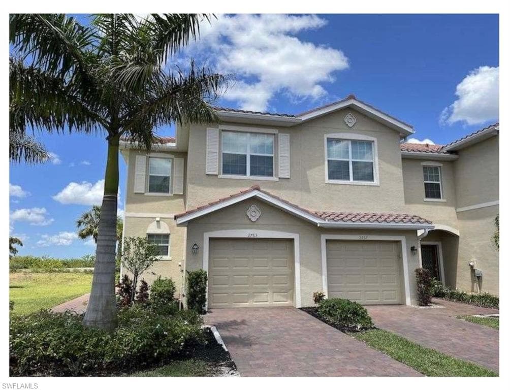 2763 Citrus ST NAPLES, FL 34120