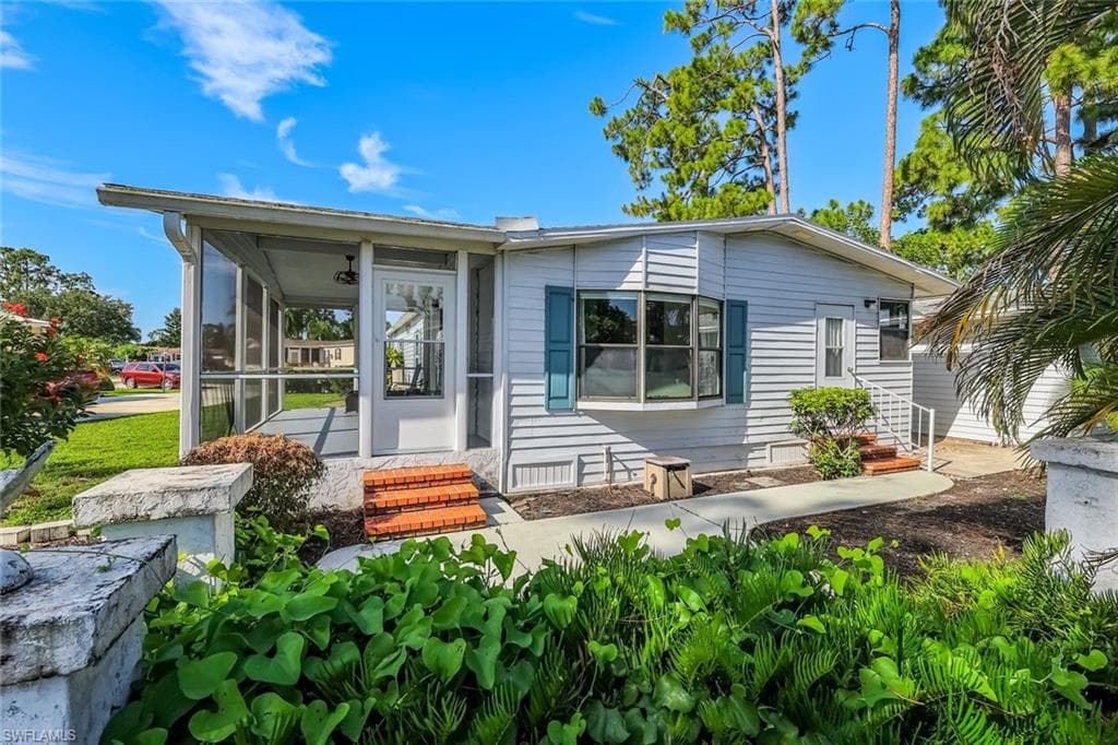 19682 Eagle Trace CT NORTH FORT MYERS, FL 33903