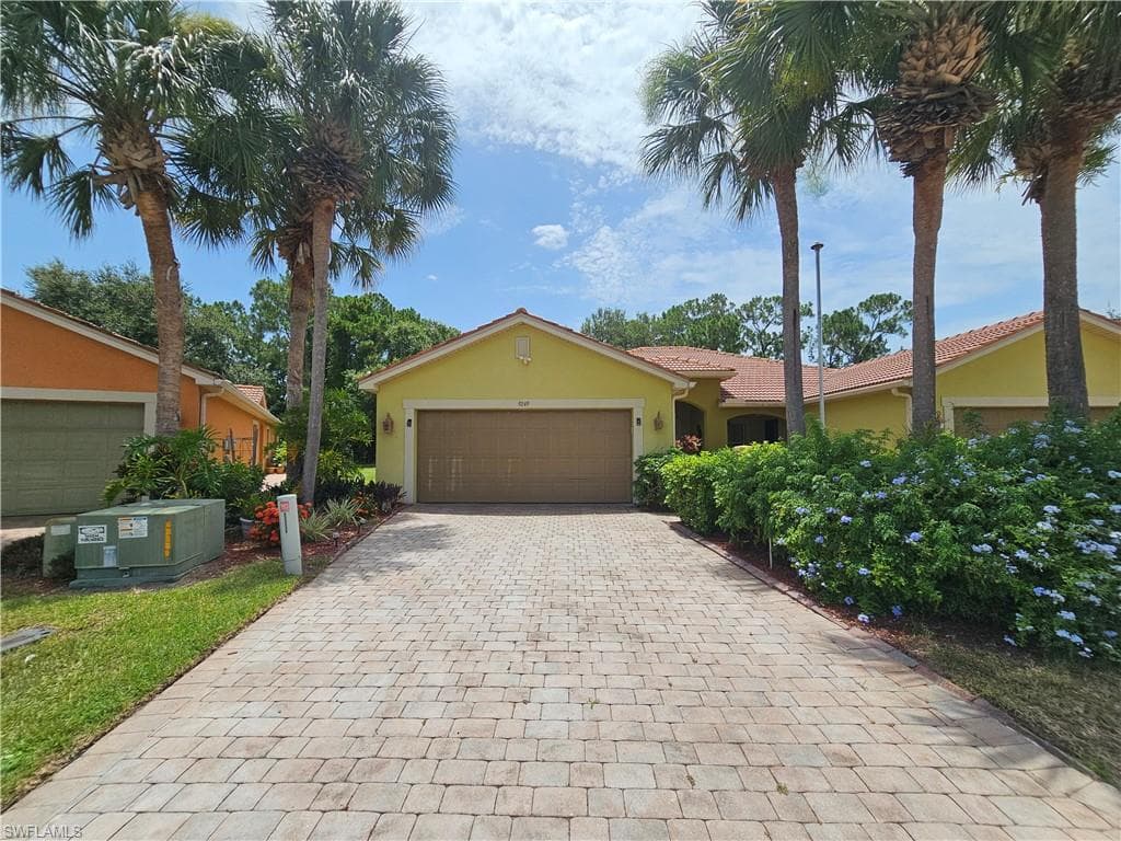 9249 Aegean CIR LEHIGH ACRES, FL 33936