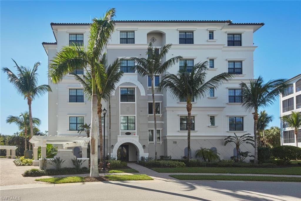 4741 Via Del Corso LN 202 BONITA SPRINGS, FL 34134