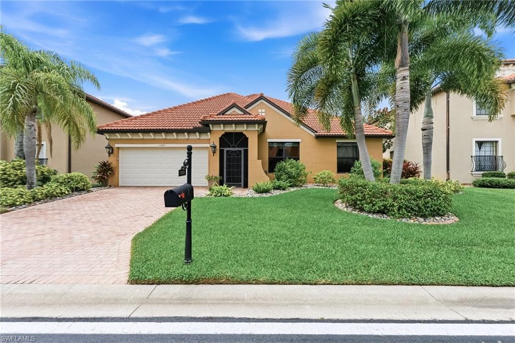 12382 Country Day CIR FORT MYERS, FL 33913