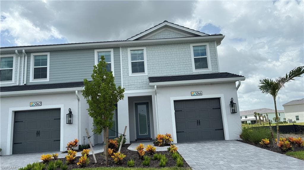 5066 Draco CIR NAPLES, FL 34120