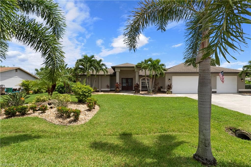 3425 SE 4th AVE CAPE CORAL, FL 33904