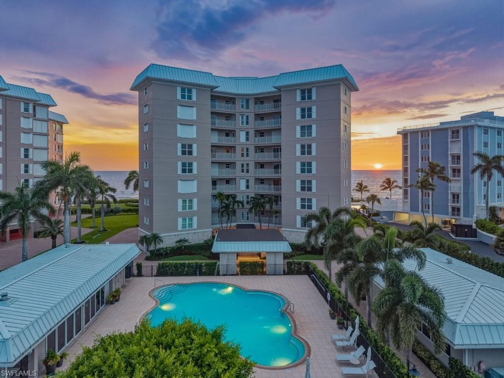 2905 GULF SHORE BLVD N 501N NAPLES, FL 34103