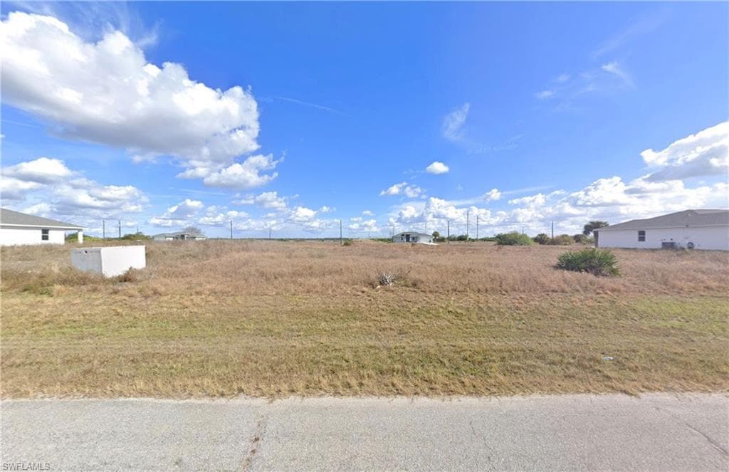 555 David CIR LABELLE, FL 33935