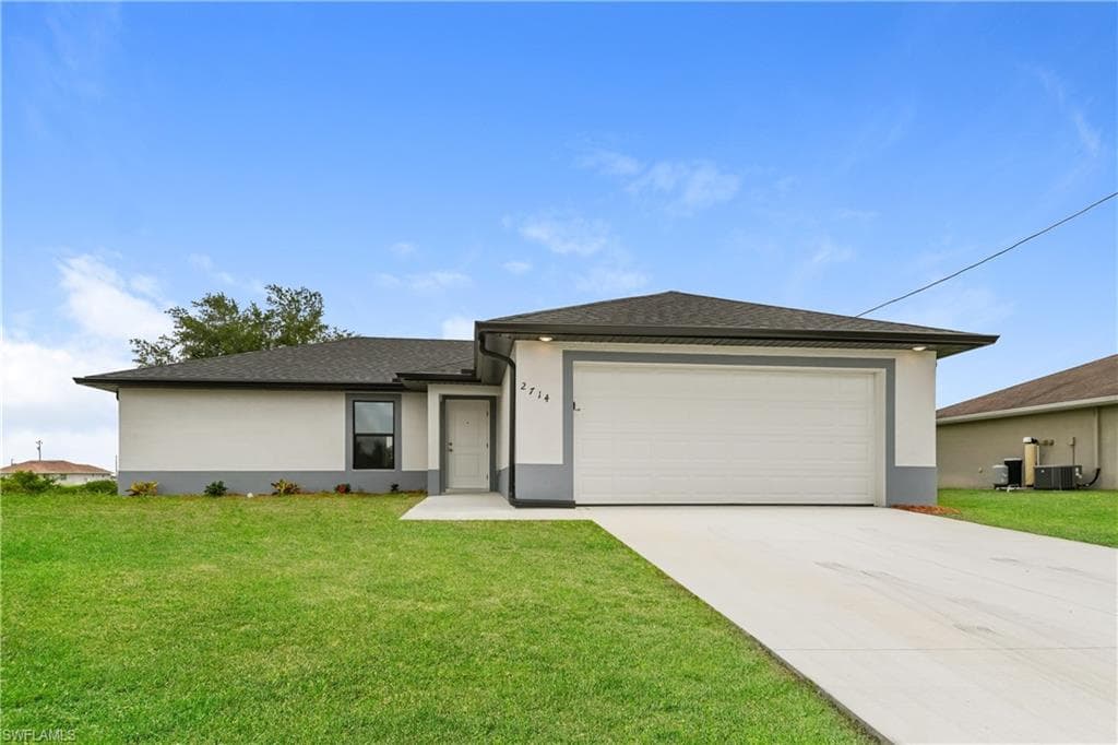 2714 25th ST SW LEHIGH ACRES, FL 33976